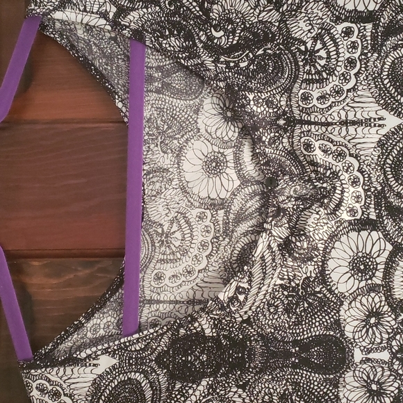 a.n.a silky blouse - Picture 3 of 6